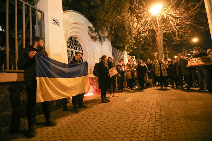 Jiří Salik Sláma MU students organized a procession to the Russian Consulate in Brno.