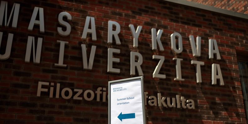 MU už potřetí organizuje letní školy pro zahraniční studující.