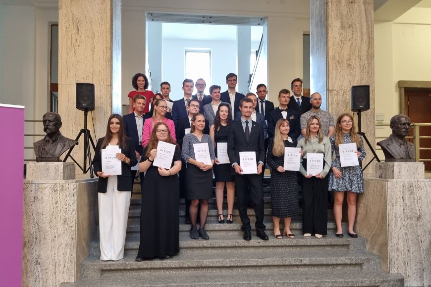 Ocenění ze všech kategorií Česko-slovenské právnické soutěže.