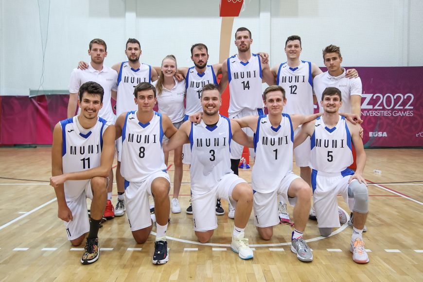 Basketbalisté MU obsadili na hrách třetí místo.