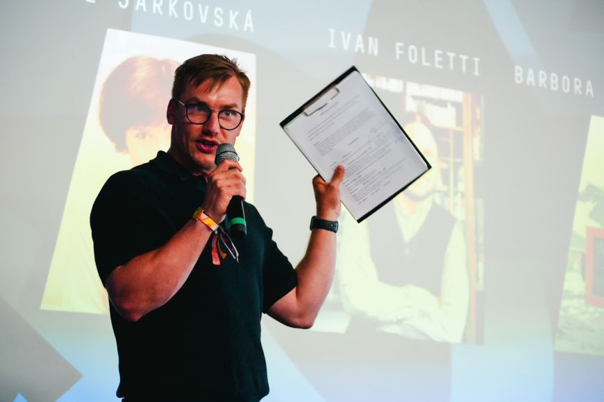 Moderátor diskusního fóra a popularizátor vědy Petr Sucháček.