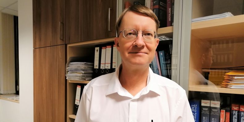 Přednosta Interní hematologické a onkologické kliniky Lékařské fakulty FN Brno Jiří Mayer.