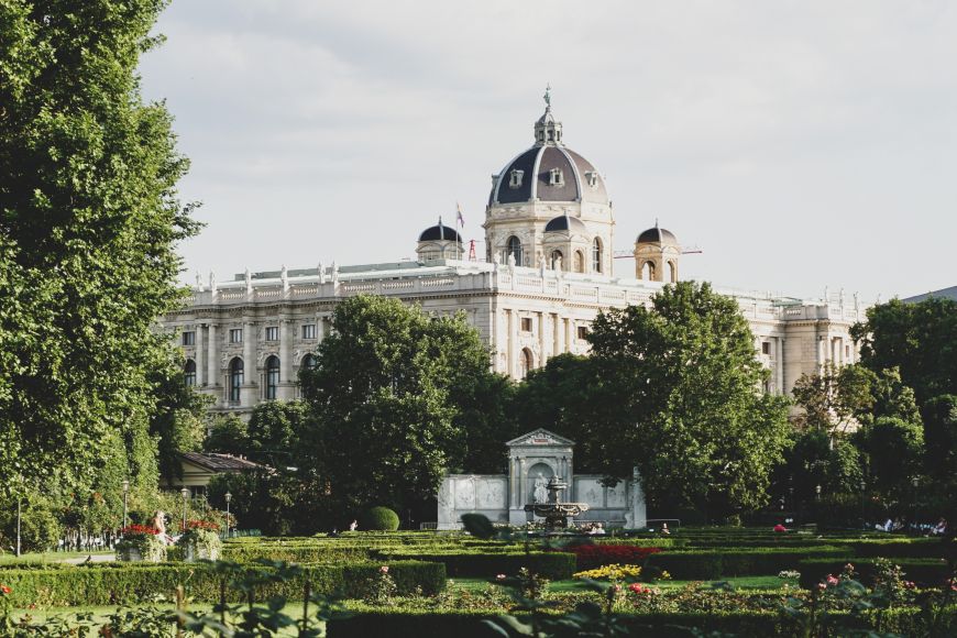 Photo: Unsplash Volksgarten
