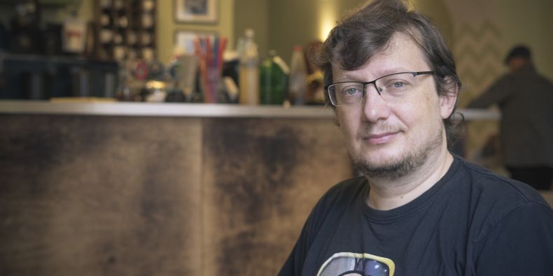 Vladimír Chvátil je absolventem Fakulty informatiky MU.