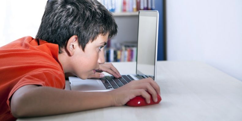 Vedecky výskum detí a internetu