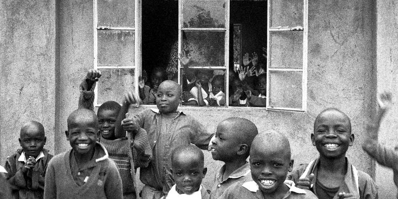 Předchozí projetk, kdy děti z Nairobi dostaly vybavení a vyrazily fotit do slumů.