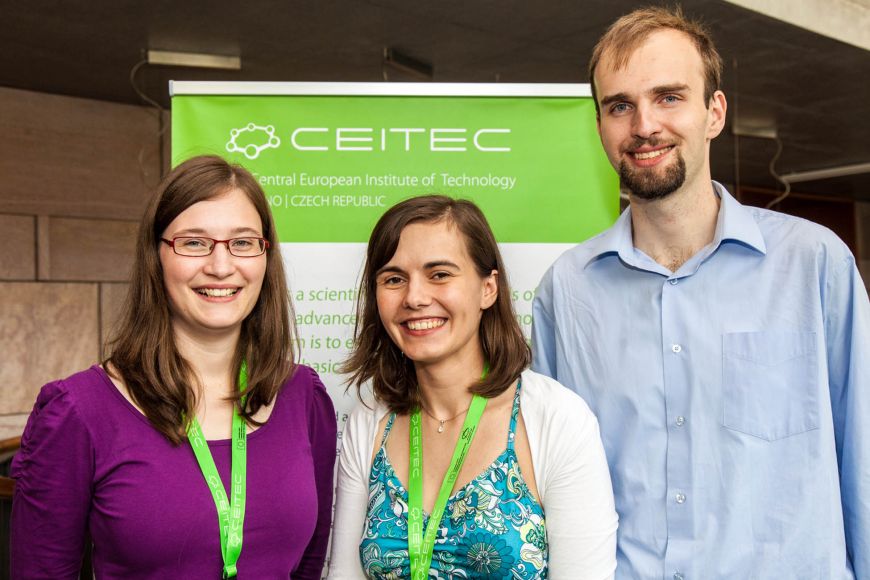 Vítězové prvního ročníku CEITEC PhD Competition. Zleva: Petra Faltejsková, Iva Tomalová a Petr Klenovský.