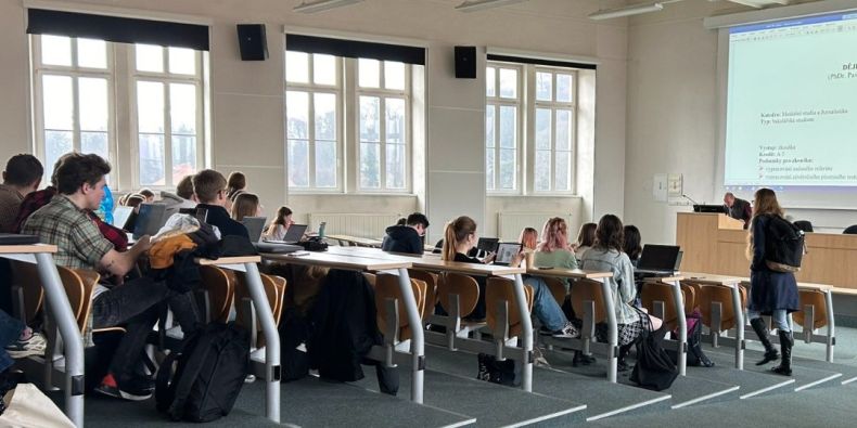 Studenti MUNI se 19. února vrátili do poslucháren. Začal jarní semestr. 